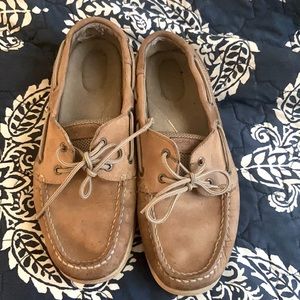 Sperry top sliders